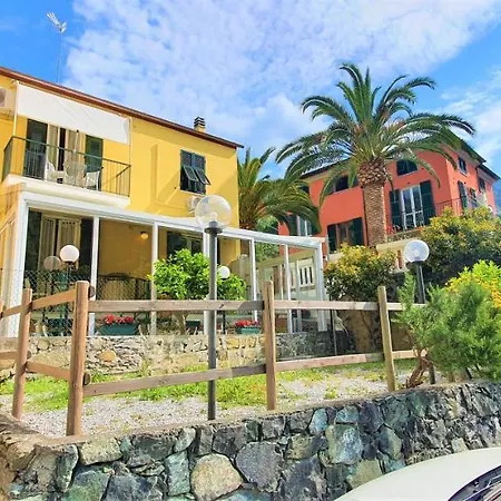 ベッド・アンド・ブレックファスト Le Quattro Stagioni レヴァント