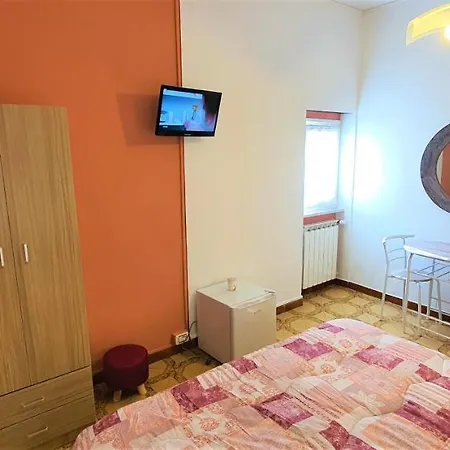 ベッド・アンド・ブレックファスト Le Quattro Stagioni レヴァント