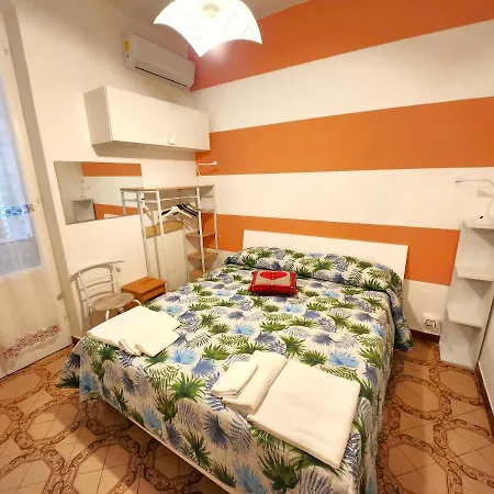 Le Quattro Stagioni 3* レヴァント